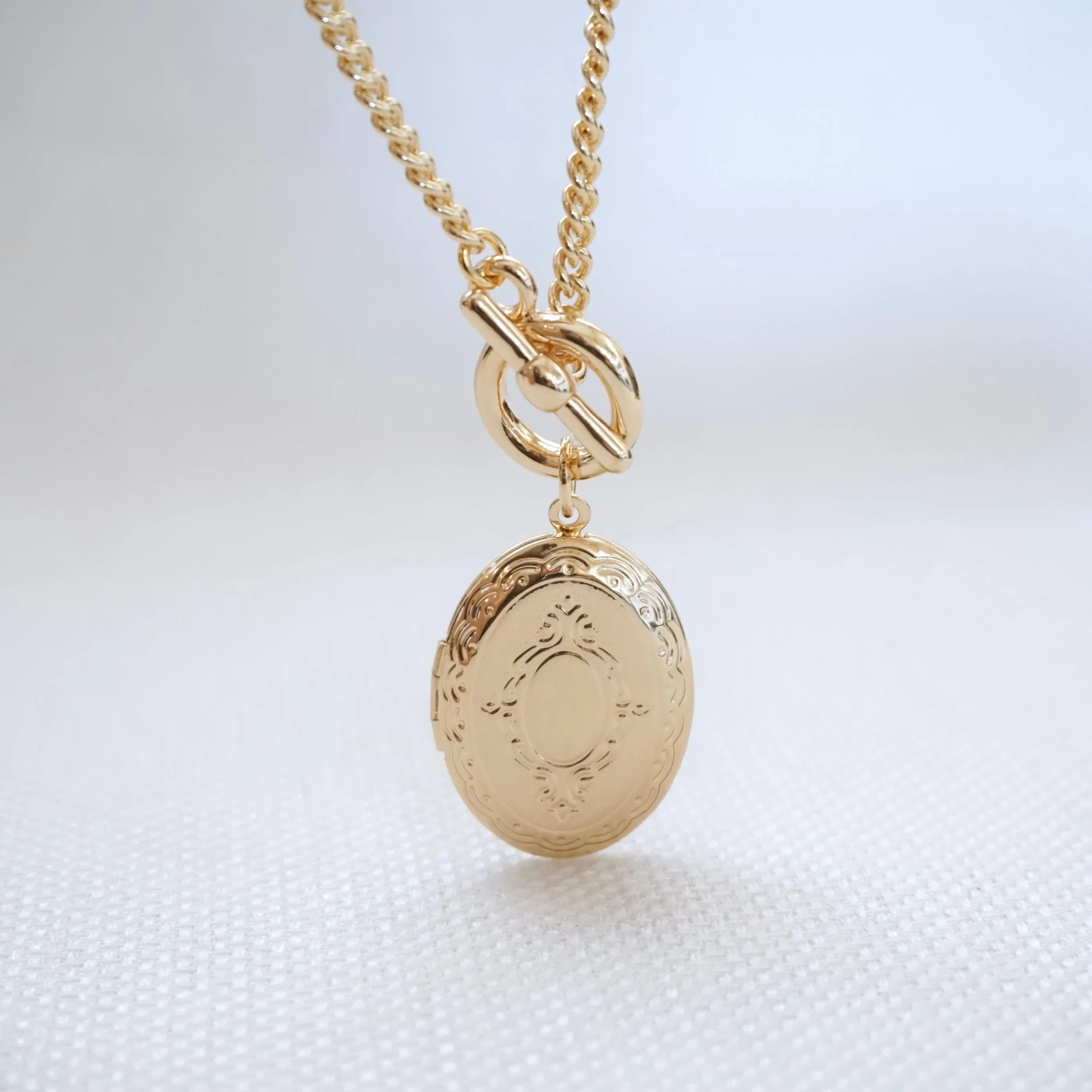 Oval Locket Toggle Necklace